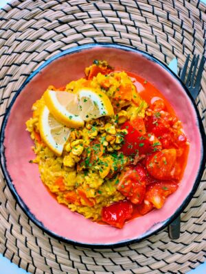 Kitchari met gembertomaten